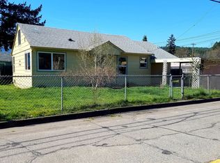 76384 Rock Rd, Oakridge, OR 97463