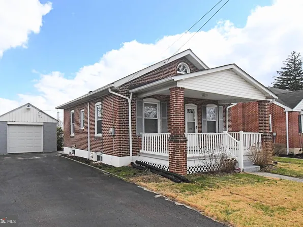 20 E Howard St, Pottstown, PA 19464