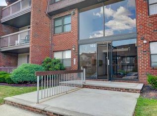 102-A Beverly Hill Ter, Woodbridge, NJ 07095