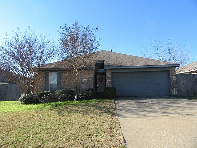 1st image of 1413 Meadowbrook Dr