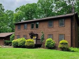 16 Mountain Top Ln, Callicoon, NY 12723