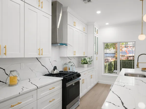 84 Himrod Street image 8 of 34