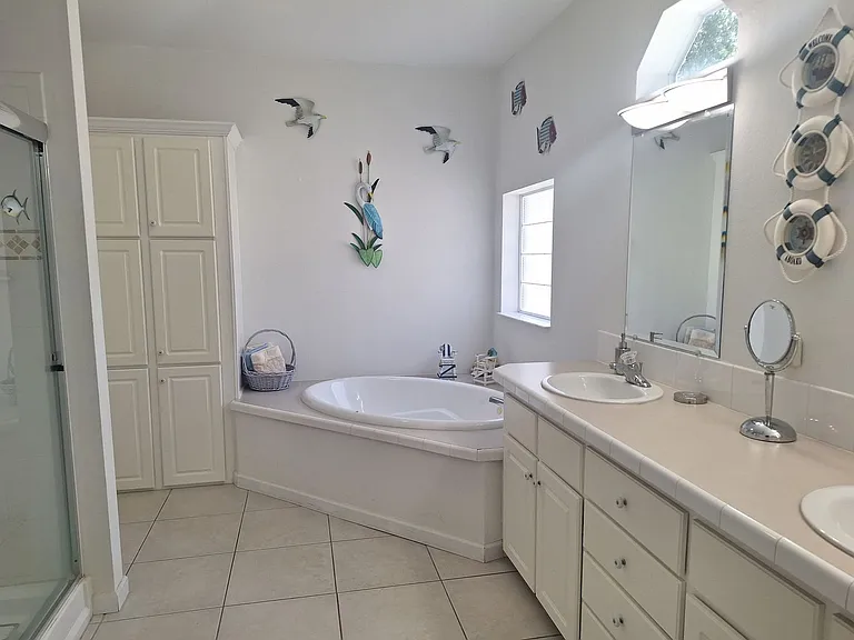 301 Water Landing Dr — Photo 15