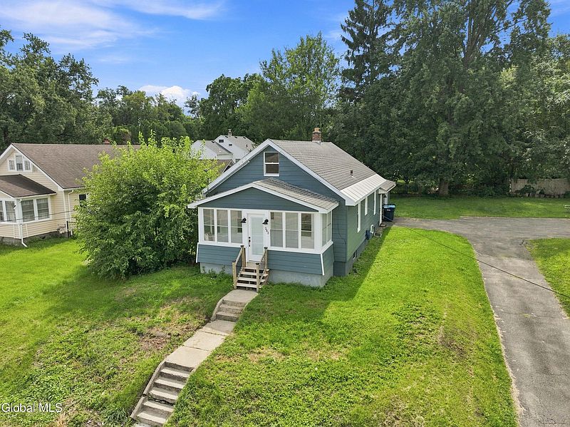 2nd image of 383 Vley Road