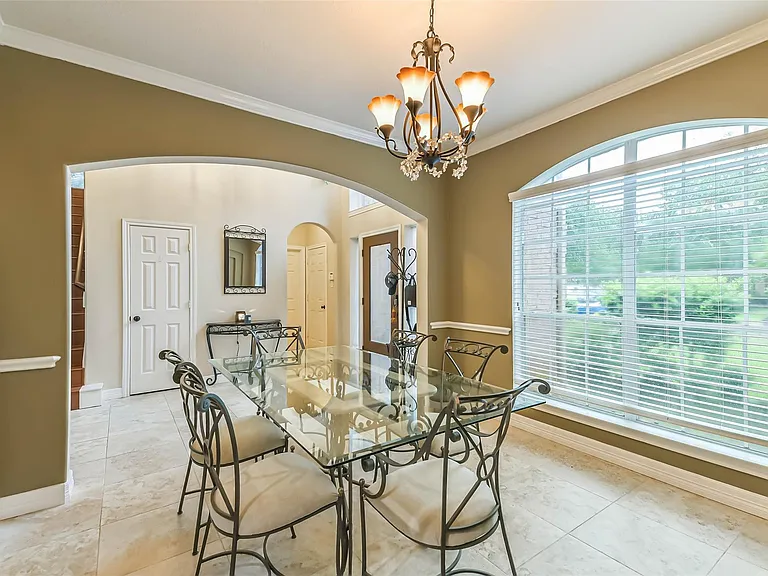 20319 Umber Oak Ct — Photo 12