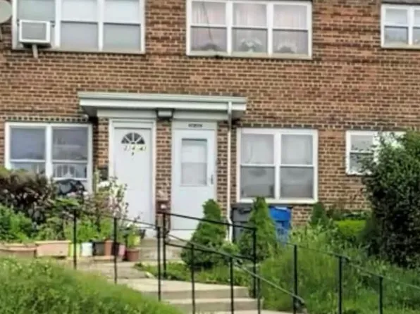 214-37 hillside Avenue #B, Queens Village, NY 11427