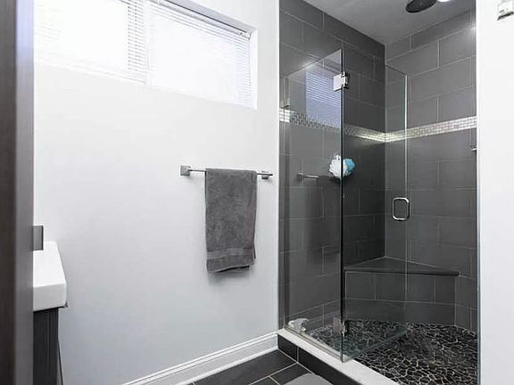 4th image of 2628 Ritter St