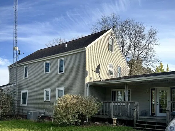 1645 Jackson Ave, Clarion, IA 50525