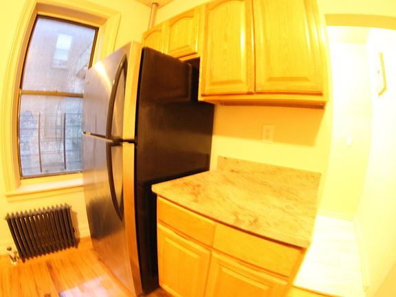 3rd image of 3175 Grand Concourse #5J-03
