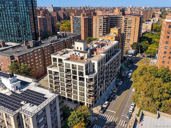 63-36 99th St, Rego Park, NY 11374