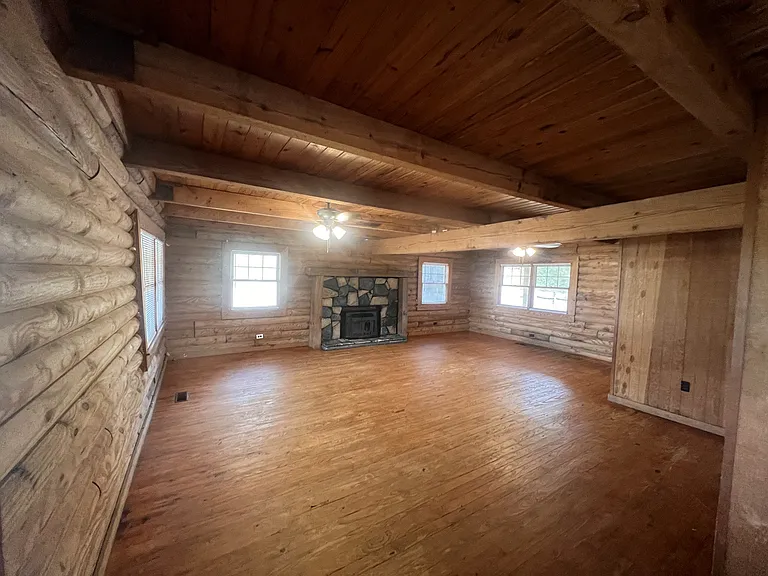 1353 Old Towne Rd — Photo 8
