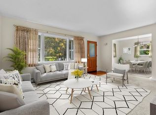 12 Holly Ave, Florida, NY 10921