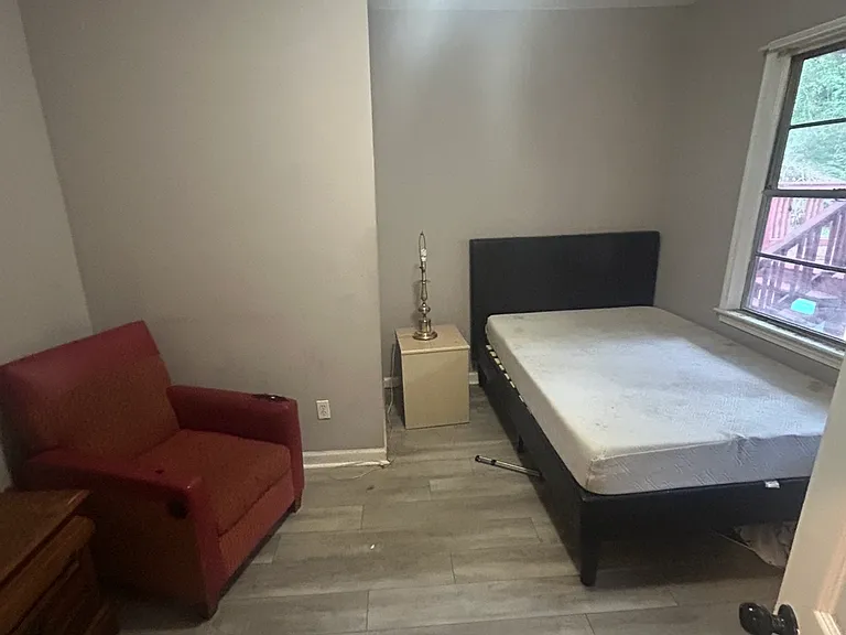 1454 Columbia Dr #6 — Photo 1