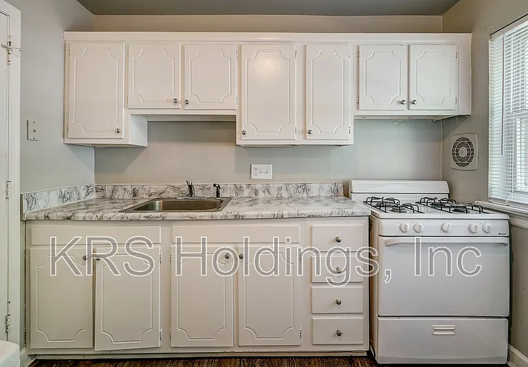 5244 Goolsby Ct — Photo 11