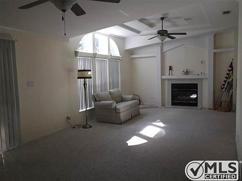 4th image of 63 Summerwind Cir E #X