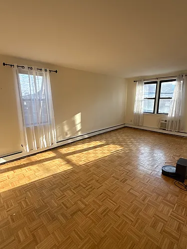 695 Yonkers Ave #1A Photo 1