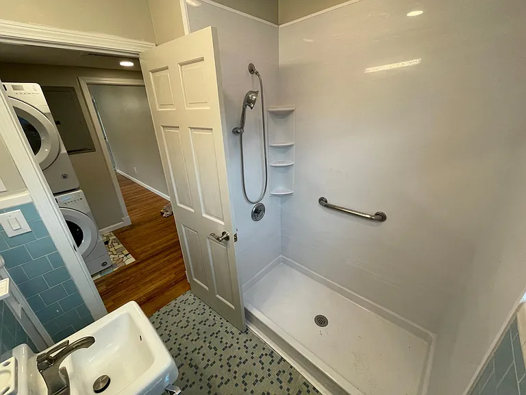 1103 Talbot Ave — Photo 7