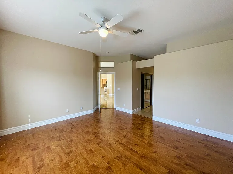 231 Cliff Valley Dr — Photo 22