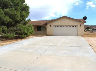 25975 Rancho St, Apple Valley, CA 92308
