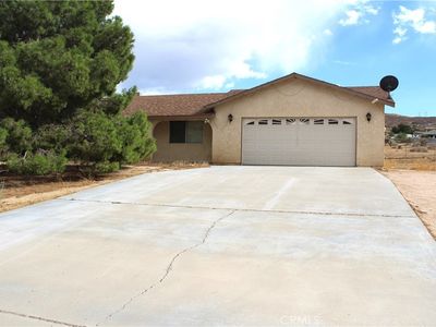 25975 Rancho St, Apple Valley, CA, 92308