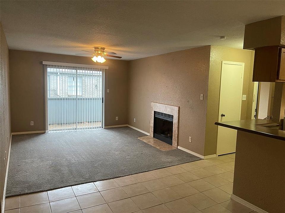 1st image of 9700 Leawood Blvd #1/106