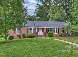 5632 Warewhip Ln, Charlotte, NC 28210