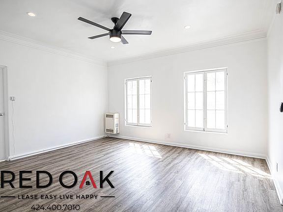 4th image of 234 S Kenmore Ave APT 202