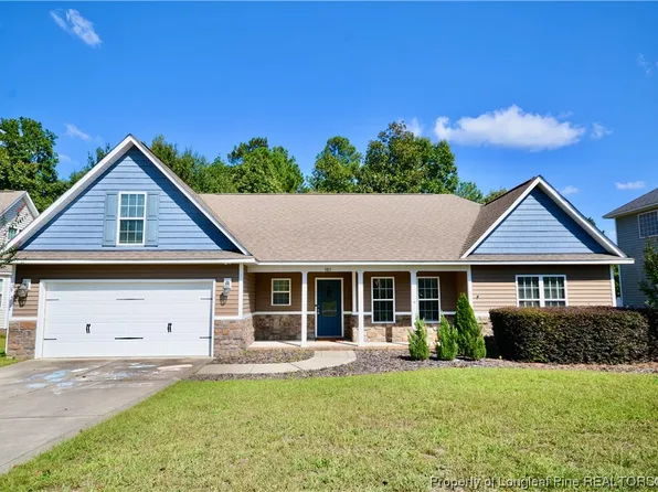 385 Regimental Dr, Cameron, NC 28326