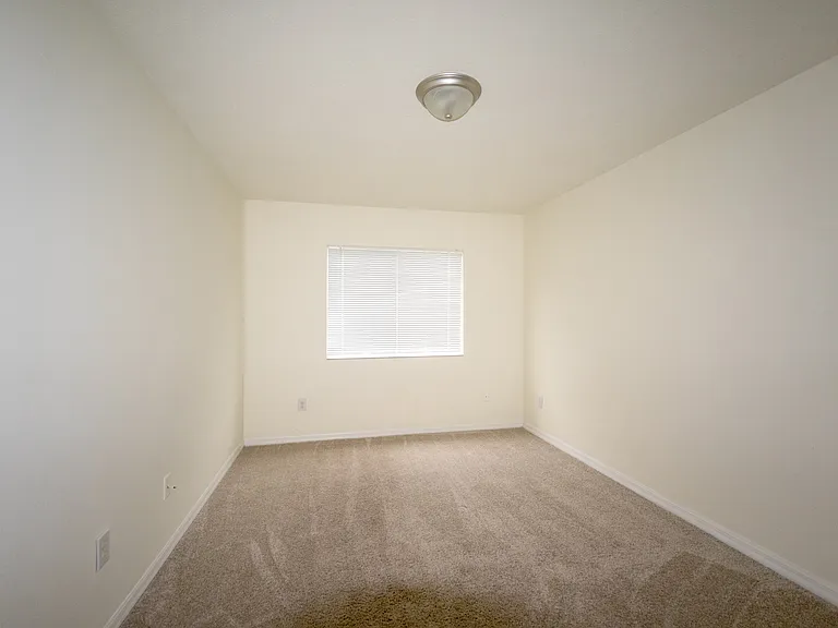 821 Orchid Dr #A — Photo 10