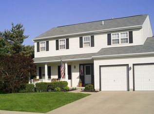 1593 Rebecca Dr, Marysville, OH 43040