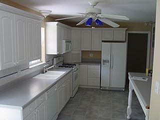 2nd image of 622 Delegal St