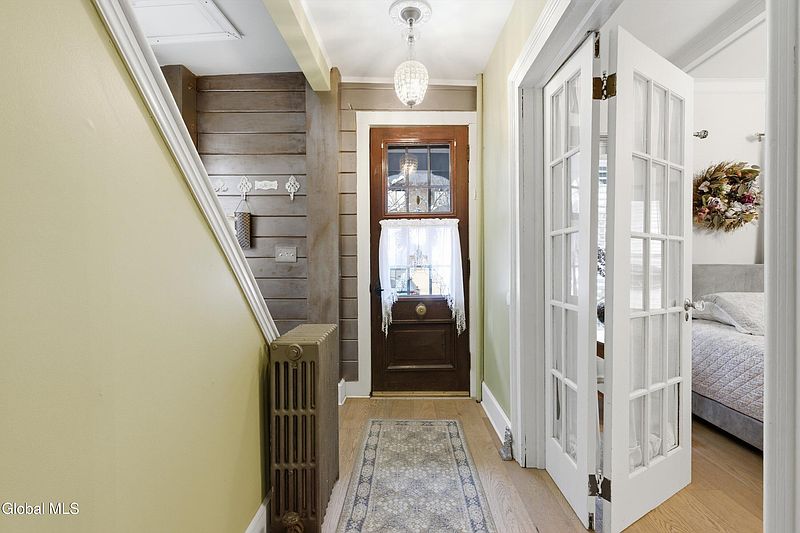 5th image of 56 Henry Street