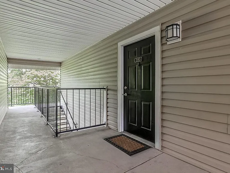 3305 Wyndham Cir #353 — Photo 4