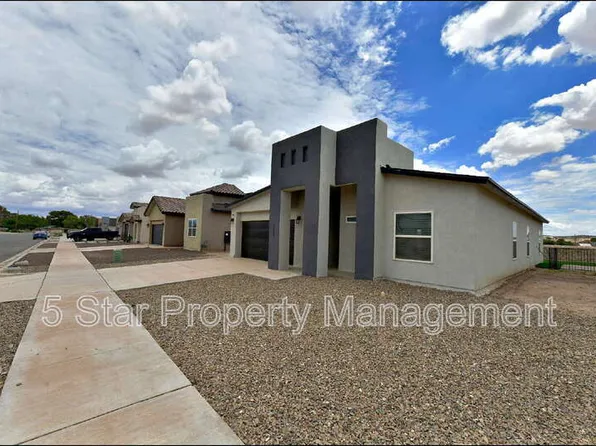 12049 Hidden Gardens Pl, Socorro, TX 79927