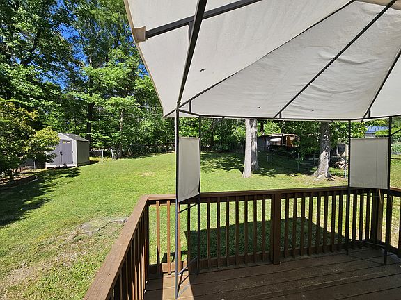 5th image of 3519 Arlington St