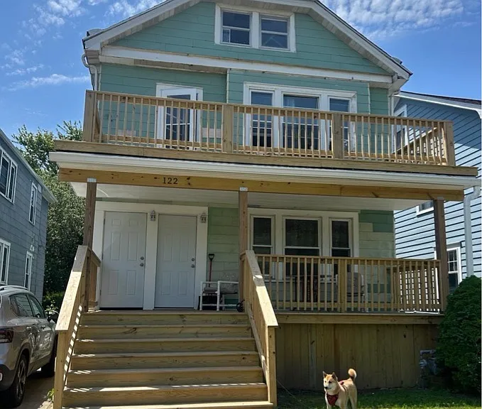 122 Lincoln Blvd — Photo 1