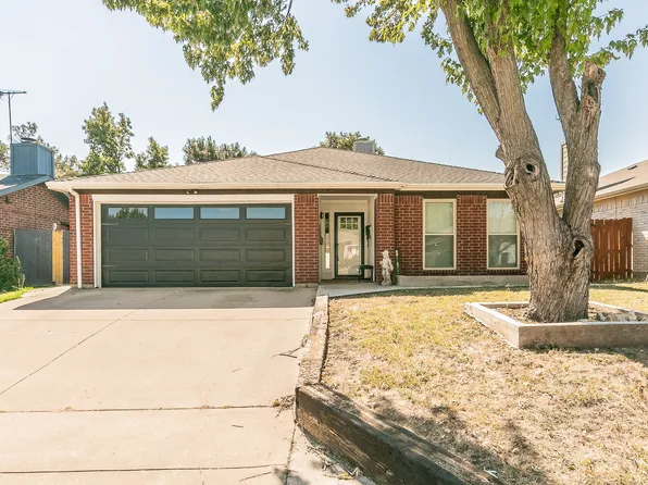 4191 N Coral Springs Dr, Fort Worth, TX 76123