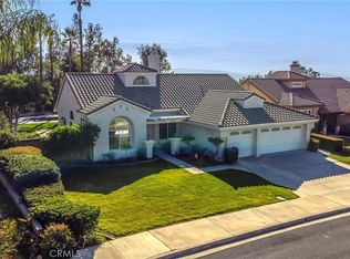 29609 Bright Spot Rd, Highland, CA 92346