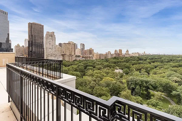 Rented by Triumph Property Group | media 16