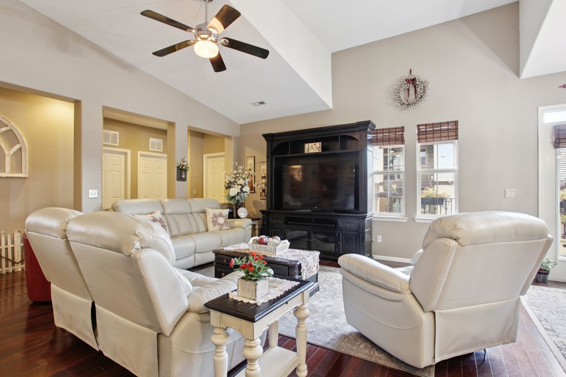 next background image