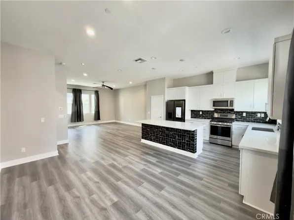 977 E Mason Ln #116, Anaheim, CA 92805