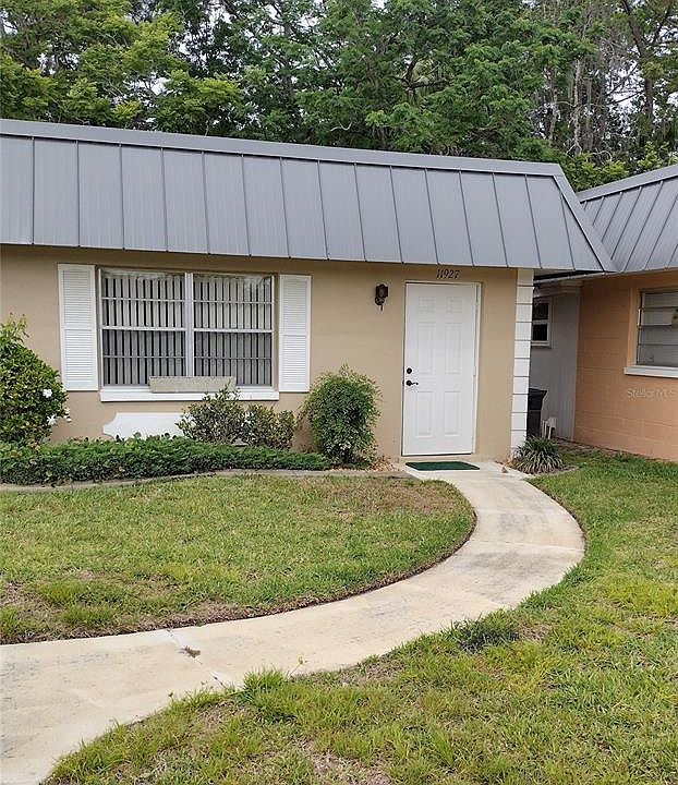 2nd image of 11927 Bayonet Ln #109B