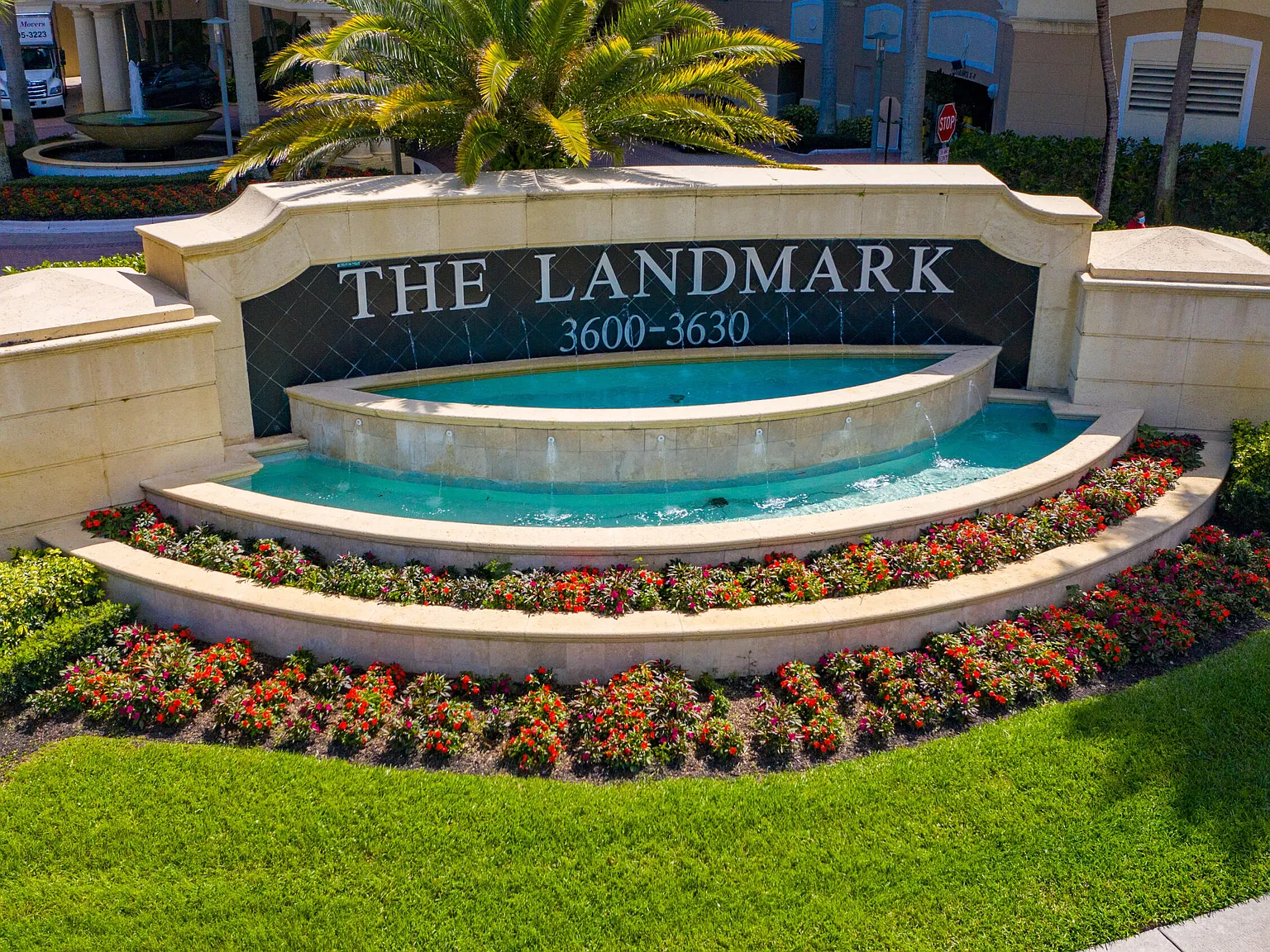 2 bed, 2.5 bath, 1831 sqft, $5,500 — Photo 4