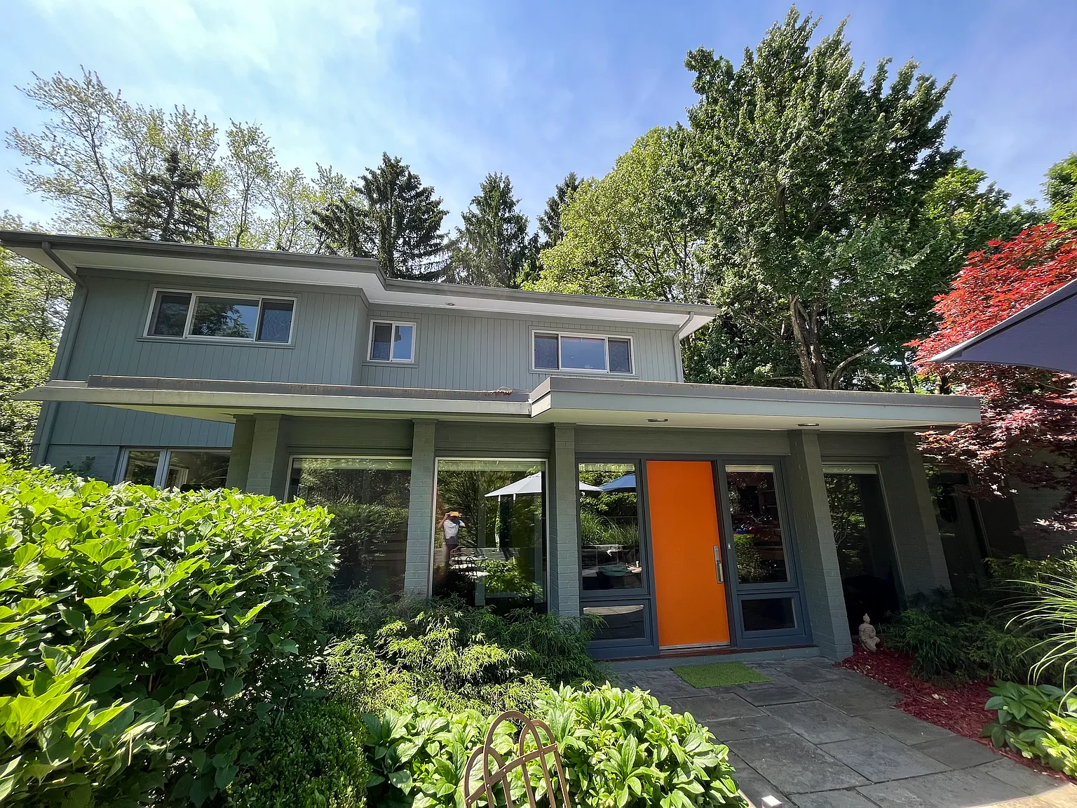 4 bed, 3363 sqft, $5,500 — Photo 1
