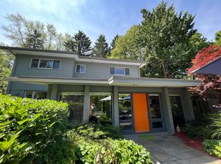 6 Shipman Cir, Ann Arbor, MI 48104