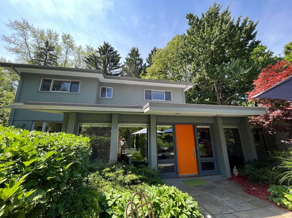 6 Shipman Cir