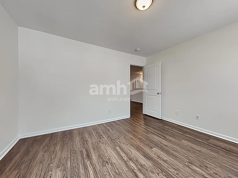 106 Vango Dr — Photo 15
