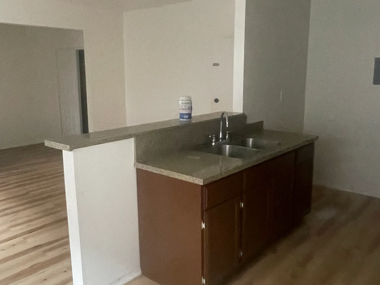 608 N Soto St — Photo 3