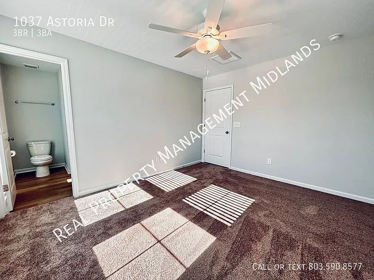 1037 Astoria Dr — Photo 16