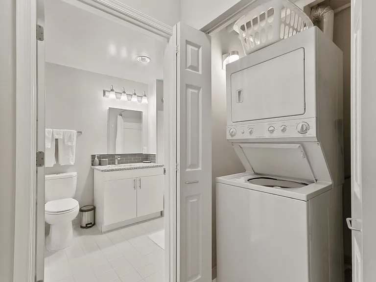 In-Unit Washer & Dryer